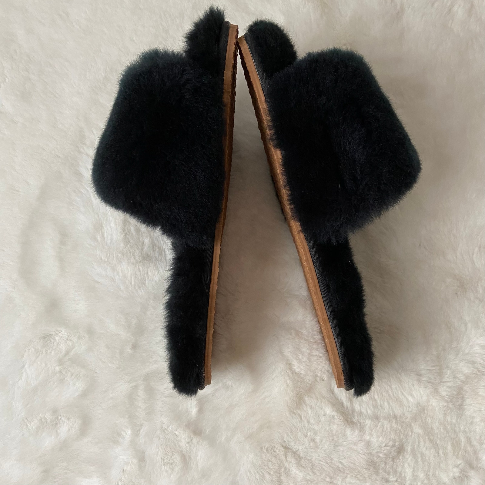 Casa Clara Sheepskin Slippers — image 7 of 7
